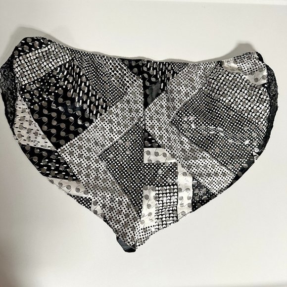 Victoria's Secret Cami Set - Picture 5 of 9